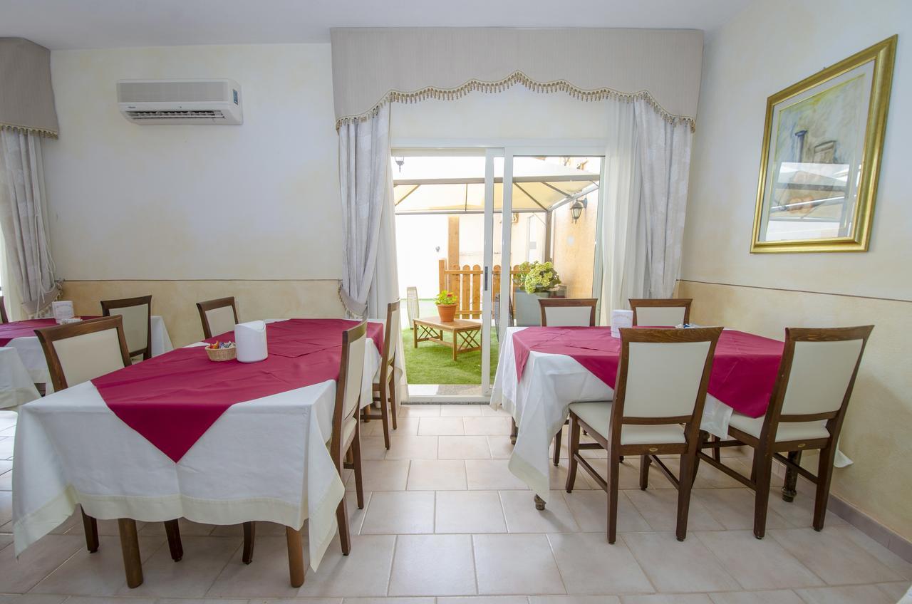 A.I.R. Hotel Gabbiano Isola Rossa Dış mekan fotoğraf